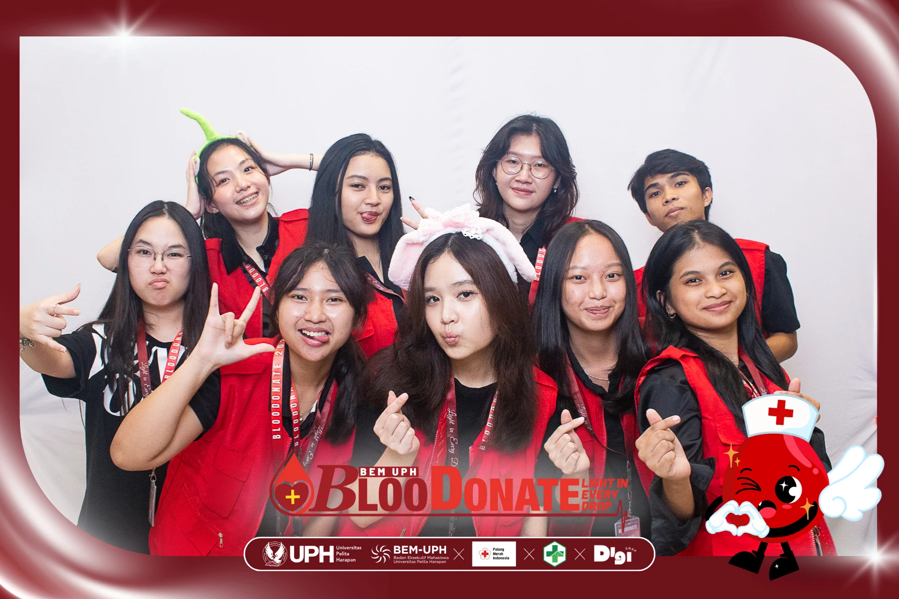 Guests at the DigiSnap photobooth — BlooDonate