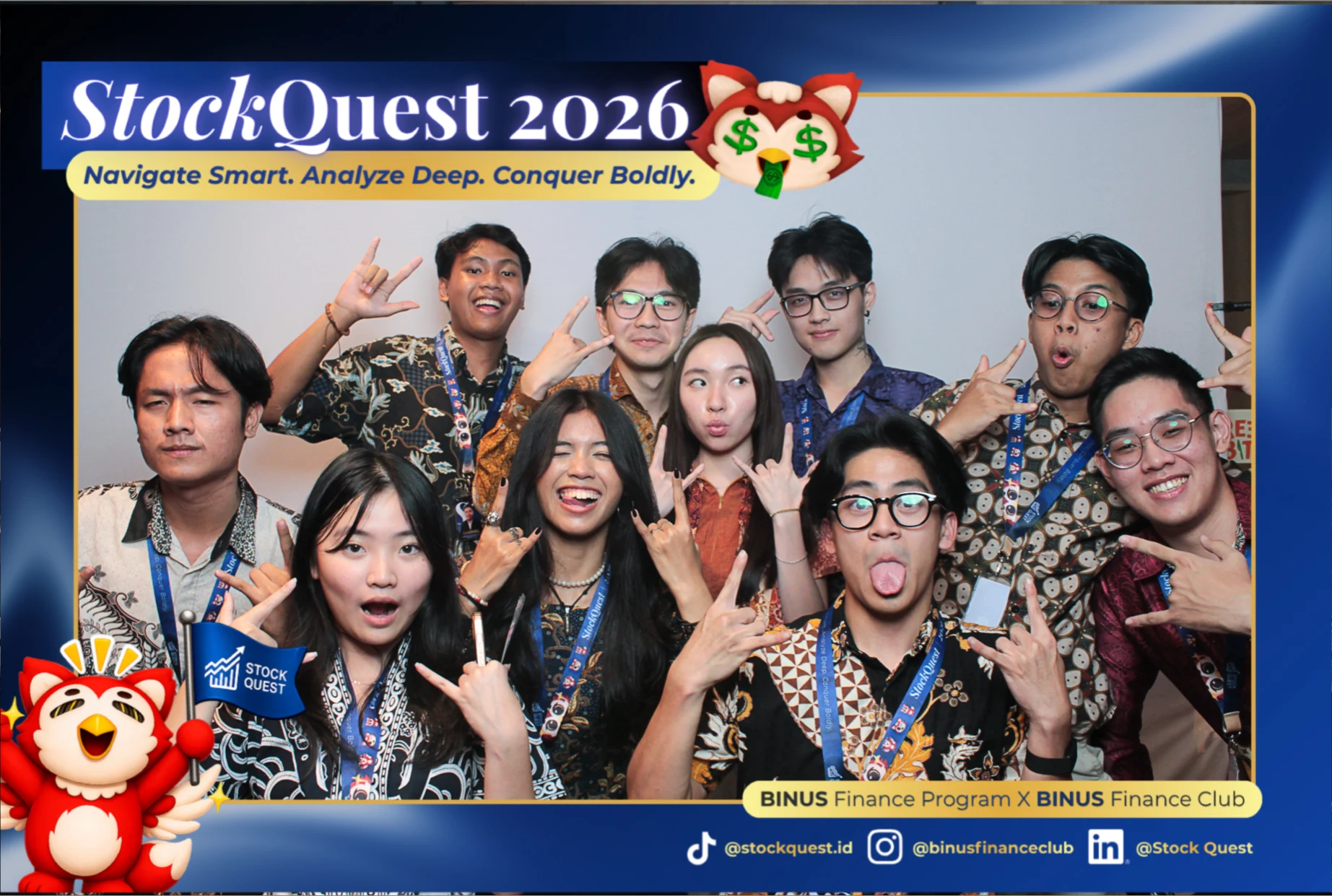 Guests at the DigiSnap photobooth — Stock Quest